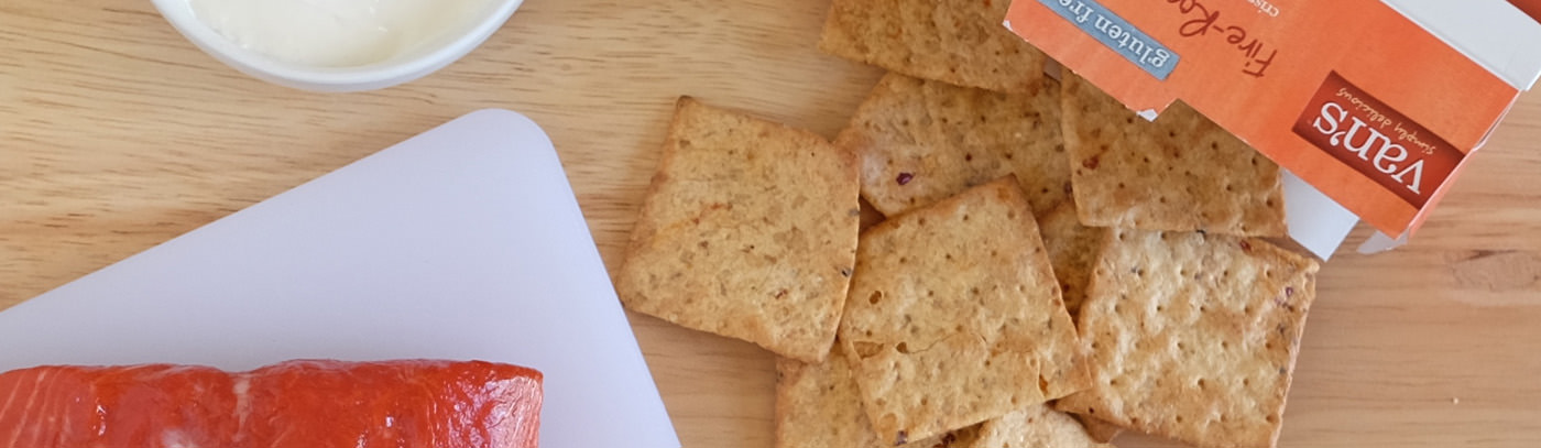 Salmon & Cream Cheese Crackers